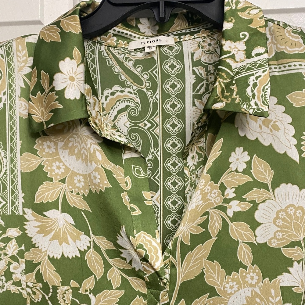 Pleione Olive Floral Print Green Beige White Long Sleeve Blouse Size XL - Picture 3 of 7